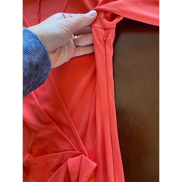 St. John Collection V-Neck Faux Wrap Midi Dress Coral/Orange Size 2 - Picture 8 of 15
